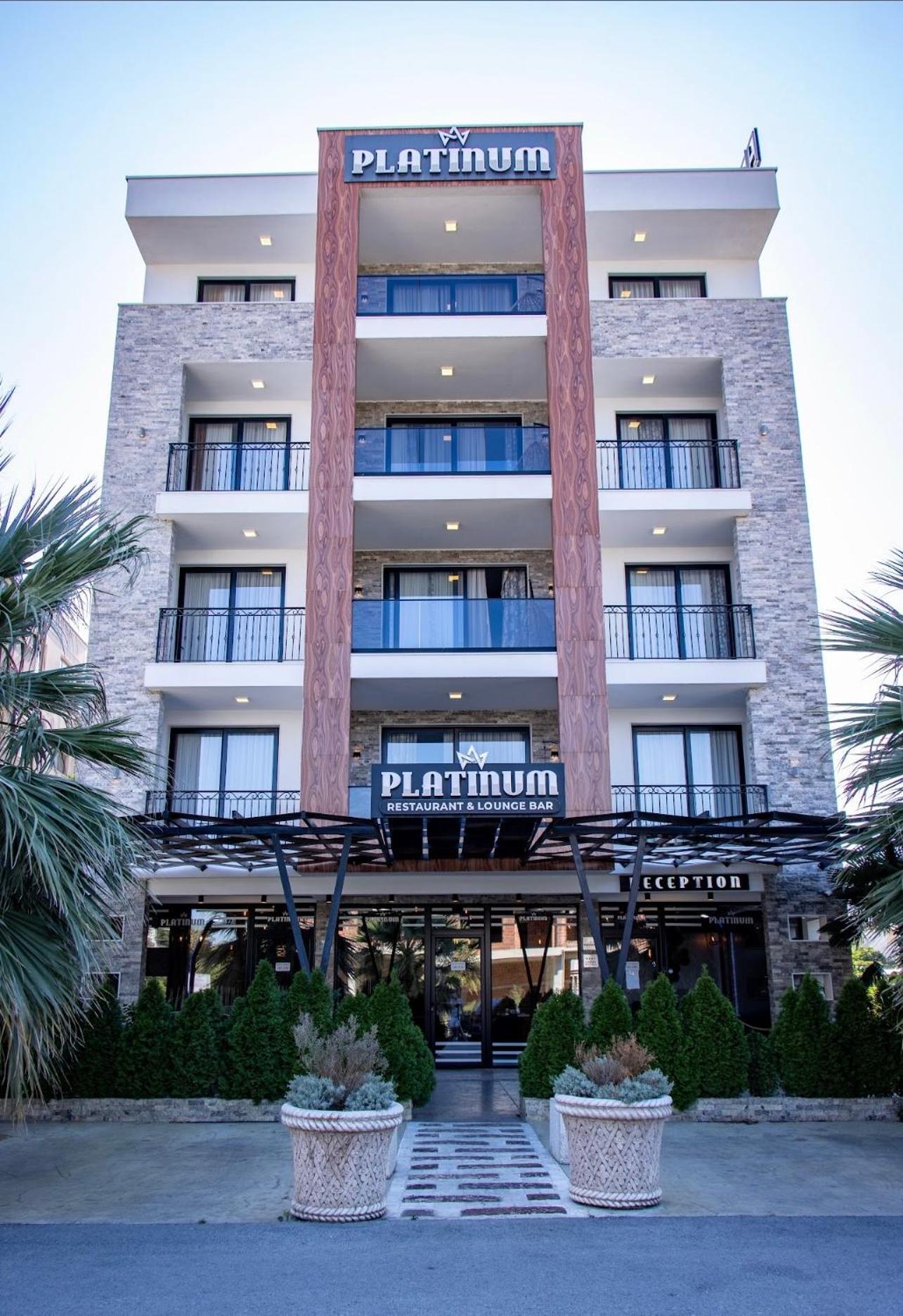 Hotel Platinum ウルツィニ エクステリア 写真