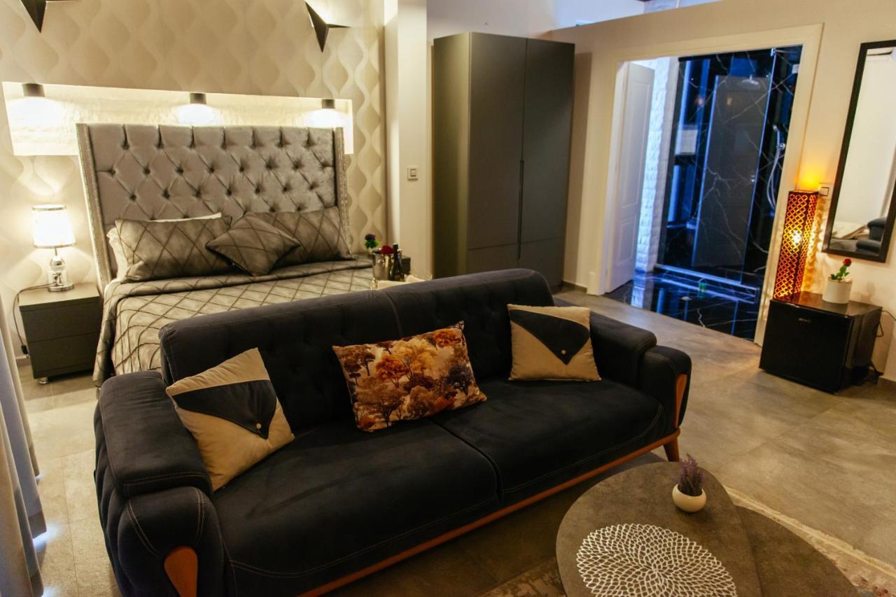 Hotel Platinum ウルツィニ エクステリア 写真